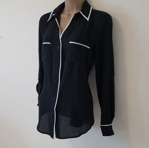 NWT Black and white sheer button up top w collar